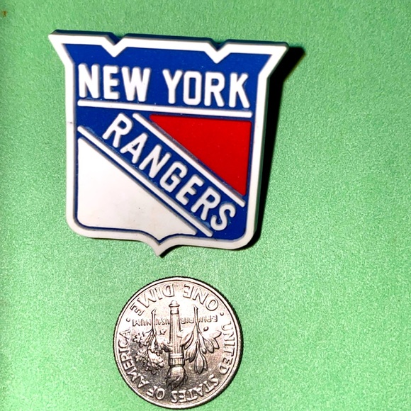 Accessories - (10 for $15) N.Y New York Rangers NHL Hockey 🏒 Crocs Shoe Charms